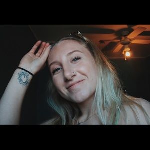 Meet your Posher, Alexianna